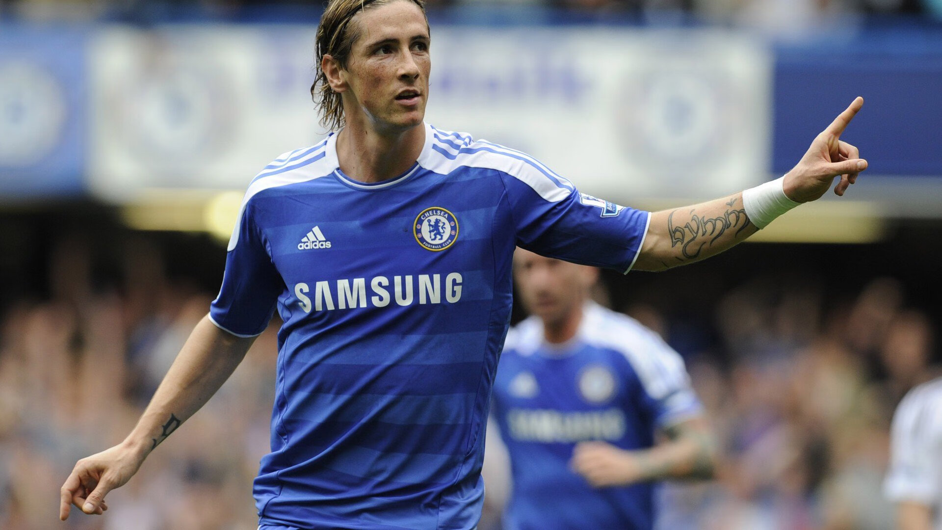 乐鱼电竞· (中国)官方网站-欧洲杯决战一触即发：战术变化引领潮流！，欧洲杯决策